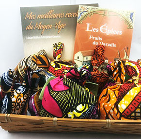panier-livres-epices-medievales-erudit-epicetoo